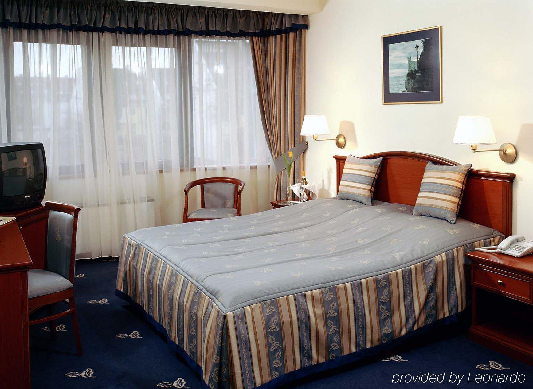 Hotel Kálvária Superior Győr Quarto foto