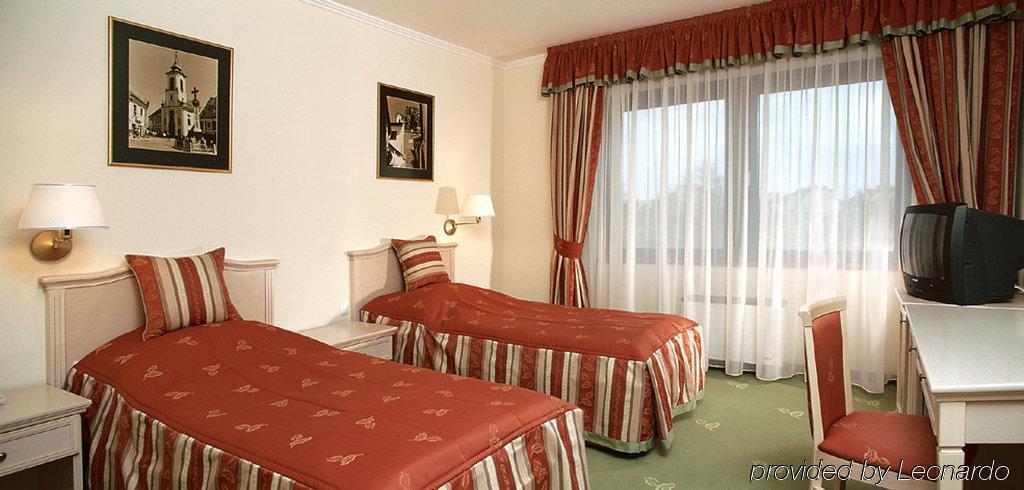 Hotel Kálvária Superior Győr Quarto foto